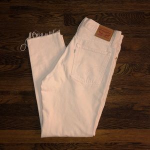 Levi’s Pale Pink Wedgie Fit High Rise Crop